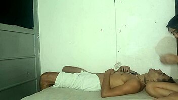 Hot hermanastra loves doggystyle creampie action! 🐶