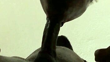 he kept cumin while i sucked, huge load! 😜