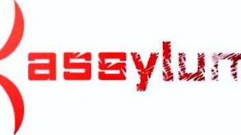 Blowjob doll Alisha Adams face fucked