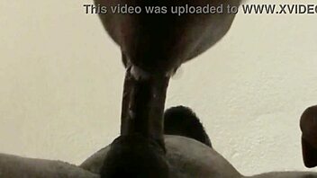 he kept cumin while i sucked, huge load! 😜