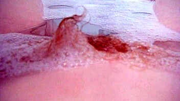 annie body bath monster comfy bubles