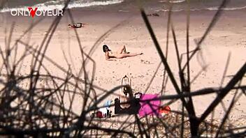 I Watched Beach Voyeur Nude Photoshoot Turn into Hardcore Fuck with Teen