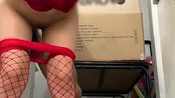 Mexican Nympho Model Sneaks to Bathroom for Boss Bang