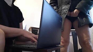 i riskily masturbate near my black secretary colleague 😏