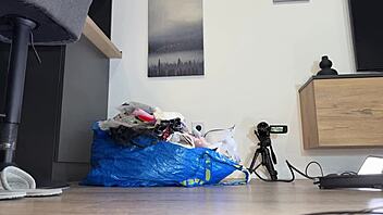 redhead college amateur turns fashion haul into steamy casting