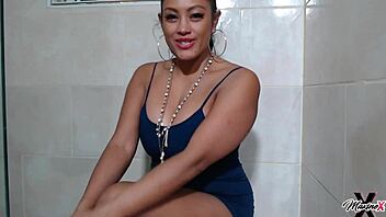 Milf Maxine teases her big pussy to orgasm in a taboo solo session.