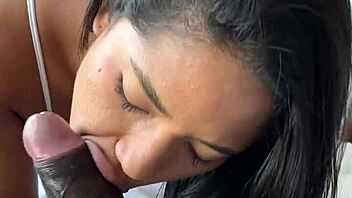 i giv him a delishus blowjob with deep throath befor leavin -amateur couple- nysdel