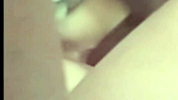 How does this tiny Asian take a huge BBC?