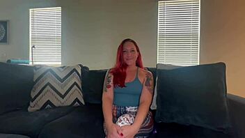 eat my horny wet pussy while i masturbate 😈