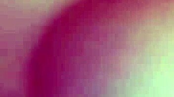 Manaba Sammy, the model, masturbates passionately in Guayaquil. She explores anal and oral pleasures at home.