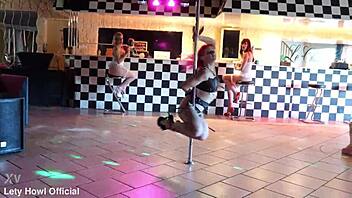 Noochka seduces Marie Lumacarie with wild vibrator play 😍  