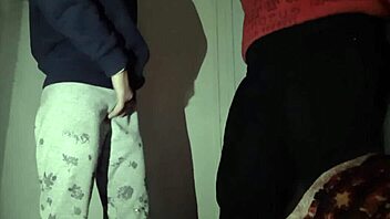 My stepsister seduces me, right?