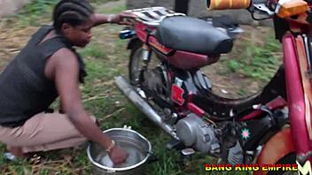 i begged for help after washing the motorcycle