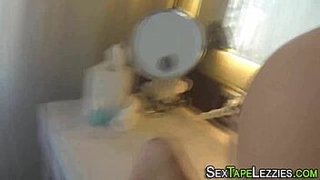 Real Lesbian Videos Show Pussy Fingering in Shower