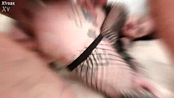 mallory maneater takin’ rough dp like a champ, oops!