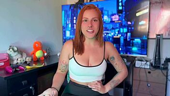 Homemade Porn Deepthroat Featuring Curvy BBW With Big Natural Tits