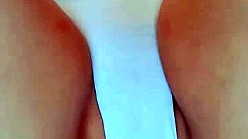 hey, i'm shaving my pussy hair and it's getting all wet and sexy down there. wanna see?