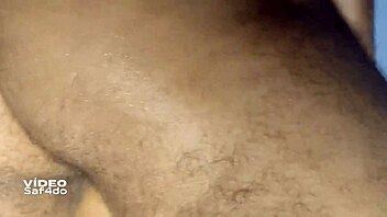 yo, young cashier bangin’ manager in storage room