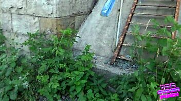 火车上勾搭做爱差点被抓