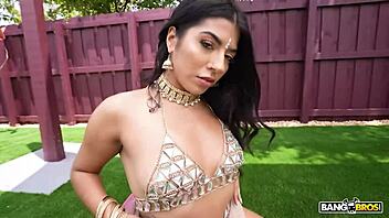 i saw simon kitty and alicia trece gettin dirty with that huge cock