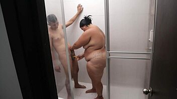 perverted cousin grooms her lover in the bathroom setting