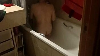 my girlfriend told me to fuck her mom in the bathtub while the house is empty