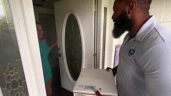 Hey, wanna fuck the mailman like me?