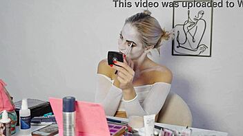 Harley Quinn Makeup Tutorial by Miss Daisy Diamond for Halloween