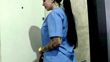 Elisa Sanches, Brazil’s top geladinho seller, feels anal thrill