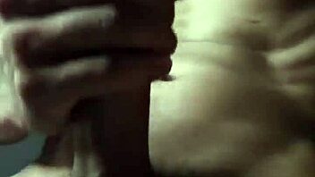 Collegekaren spruter massivt hjemme