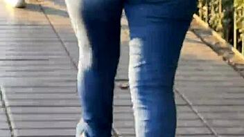 Latina beauty in tight jeans