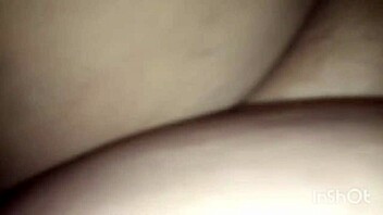 Hot Asian Couples Enjoying Intimate Moments!