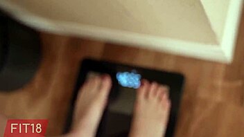 Creampie Petite Lana in Bodysuit During Fit18 Casting