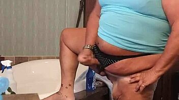 Darcy Cumming Hard at Home with Intense Orgasms 😍