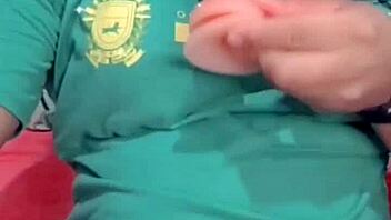 i'm a novinha trans playin with my ass after school, it's so fun and anal