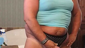 Darcy Cumming Hard at Home with Intense Orgasms 😍