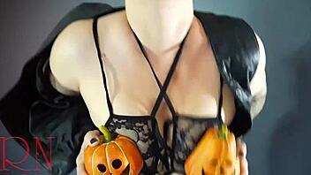 Halloween 2021 Witch Regina Noir in Sexy Black Bunny Suit. Backstage Action Caught on Hidden Cam.