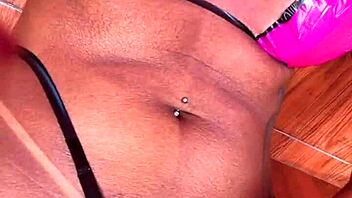 Bikini teen masturbates pussy orally 😍