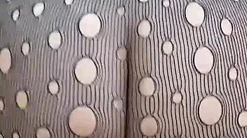 Modne blondiner i forførerisk undertøy fører til creampie risiko