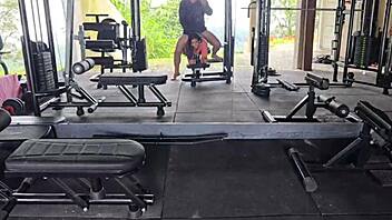Hotwife Fodi gets it on with a condom in gym