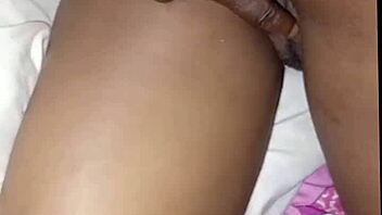 Amateur teen African girl wants to swallow my fingers in homemade fucking!