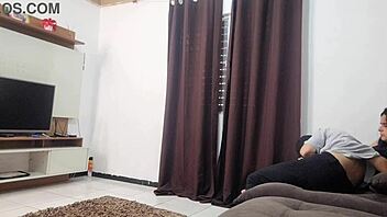 técnico catches housewife masturbating during home repairs, joins in for wild action