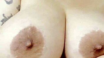 Look at those big tits sucking on that dildo, she said, playing with her toys in this babe's session