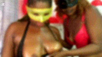 Is this how Valentine surprises you? Hubby fucks curvy ebony with big black cock