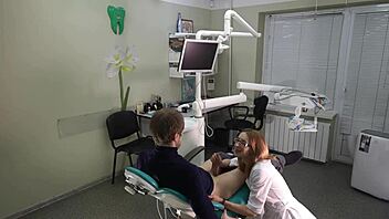 Ebony Titty Jade sucks and fucks huge cock in Mortal Kombat cosplay 😈