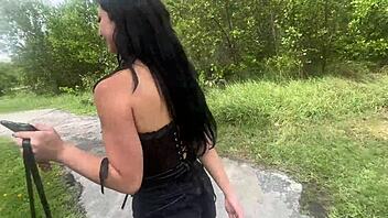 Want goth girlfriend experience in park? Asteria jade rides.