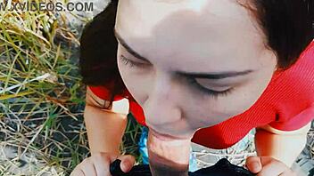 Latina wife gives risky blowjob outdoors 😍