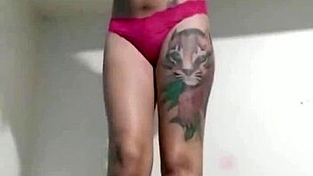 Skinny Peruvian latina flaquito with long legs