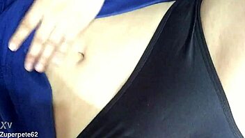 cachonda ama de casa mi hermanastra crystal se masturba ella es muy hot y le encanta grabarse para sus fans