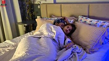 ayla luzz and joao o safado ride bareback with big cock action